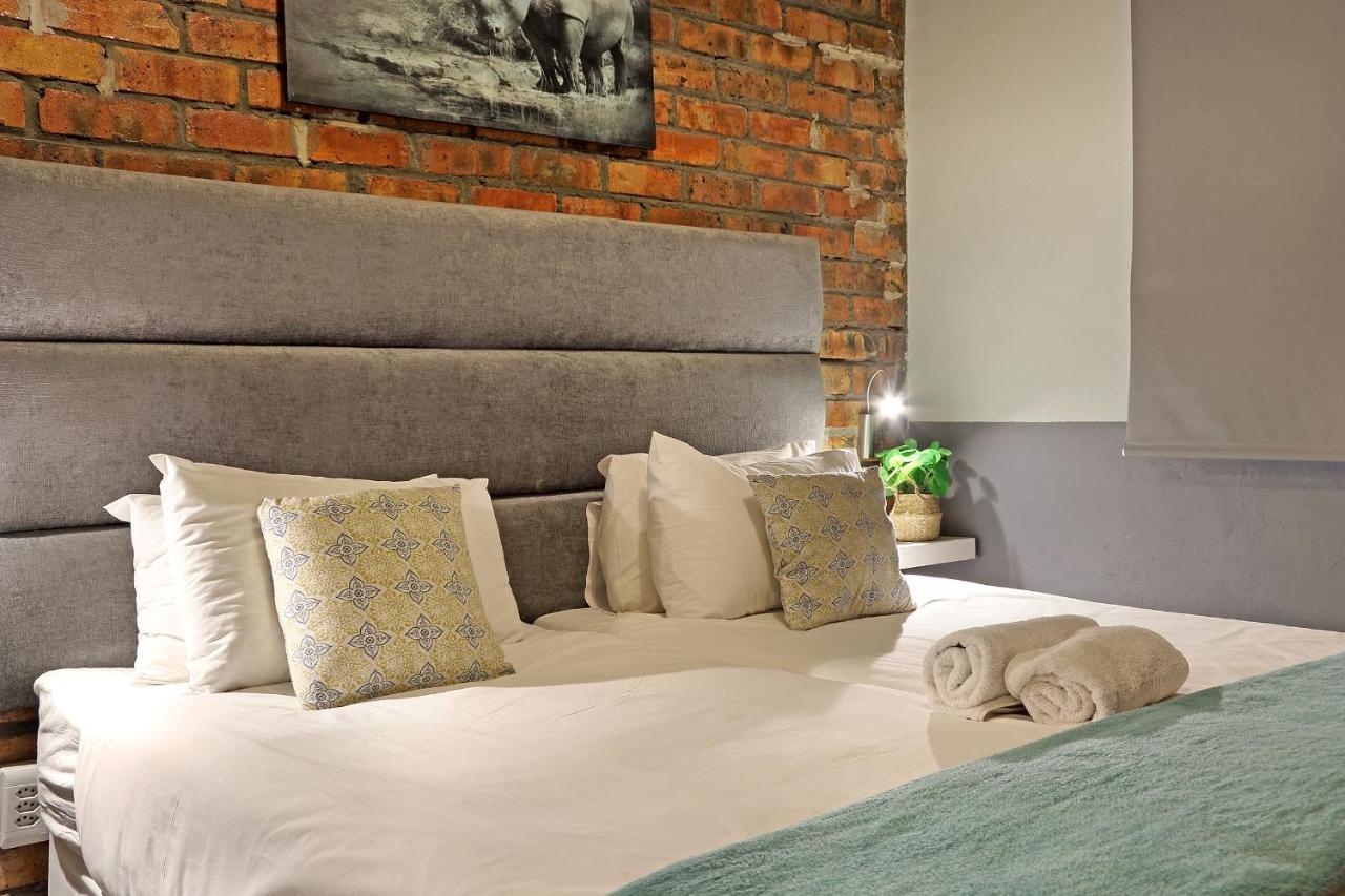 קייפטאון Happy Rhino Hotel מראה חיצוני תמונה