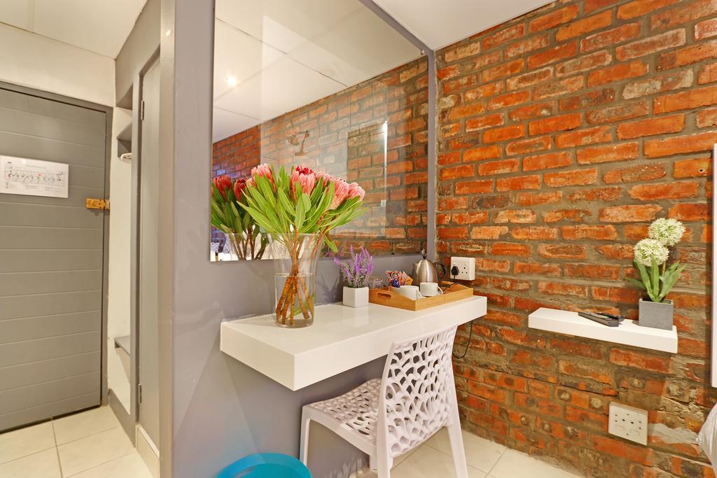 קייפטאון Happy Rhino Hotel מראה חיצוני תמונה